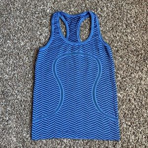 Lululemon tank top